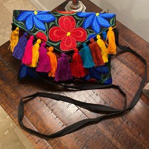 Artesanal purse